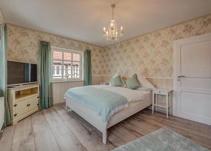 Christina * Reichensachsen